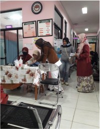 Pengabdian Masyarakat Pendidikan Kesehatan Diabetes Mellitus dan Hipertensi di Puskesmas Babakan Sari